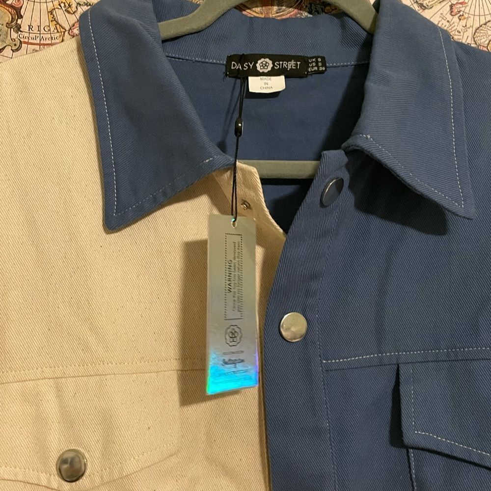 NWT! Two Tone Button-Up Jacket - Picture 10 of 10